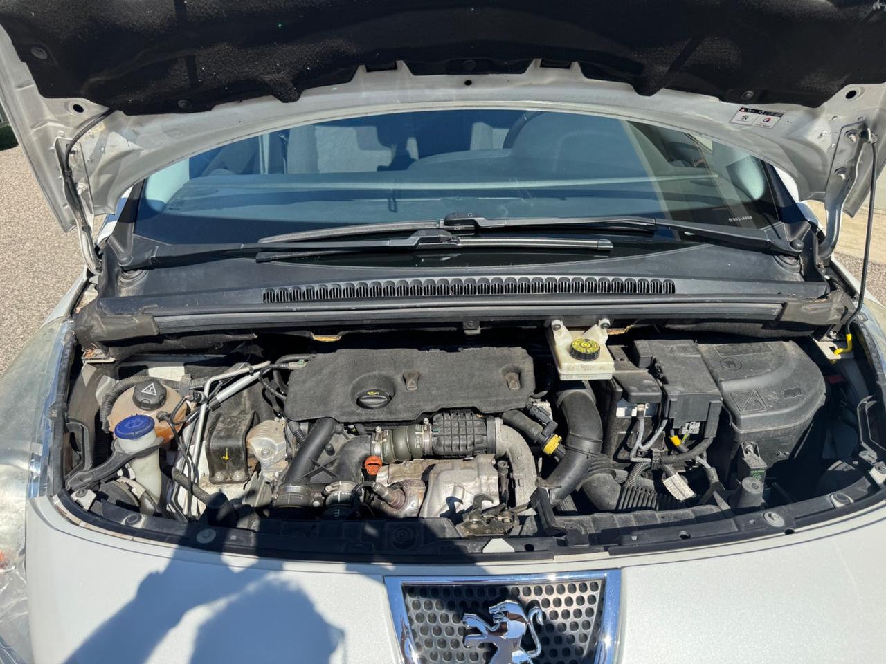 Peugeot 3008 1.6 HDi 112CV Allure