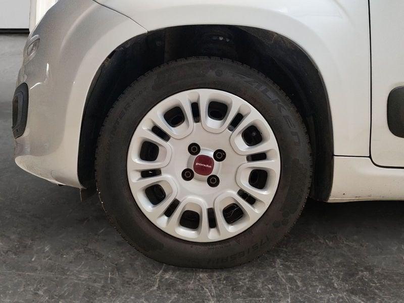 FIAT Panda 1.2 Lounge 69cv E6