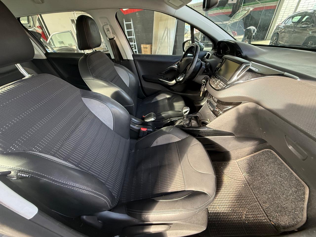 Peugeot 2008 PureTech Turbo 130 S&S Allure