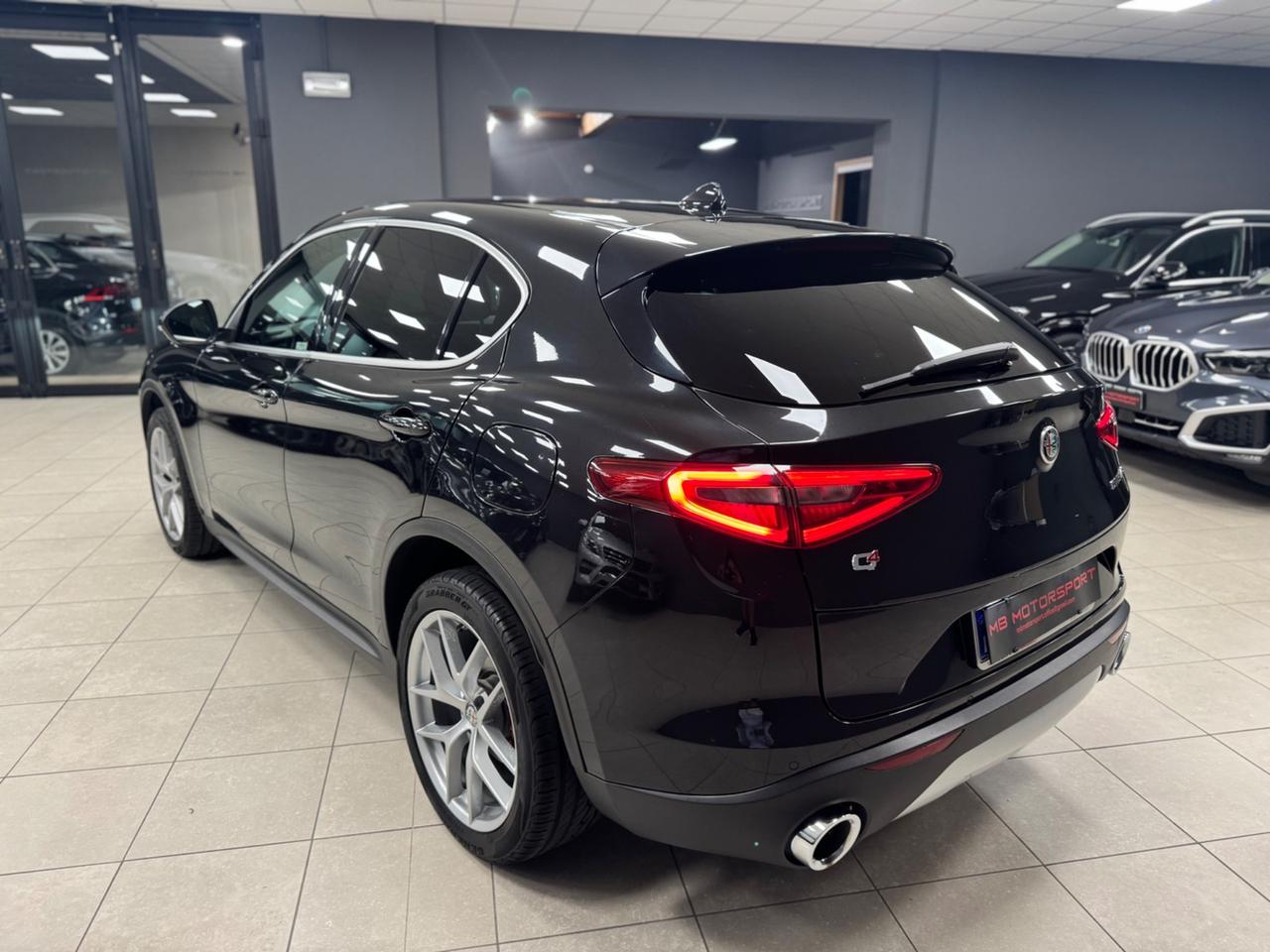 Alfa Romeo Stelvio 2.2 Turbodiesel 210 CV AT8 Q4 Executive