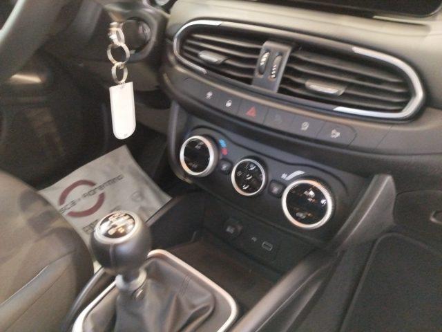 FIAT Tipo 1.6 Mjt S&S 5 porte Cross