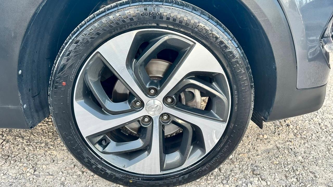 Hyundai Tucson 1.7 CRDi XPossible