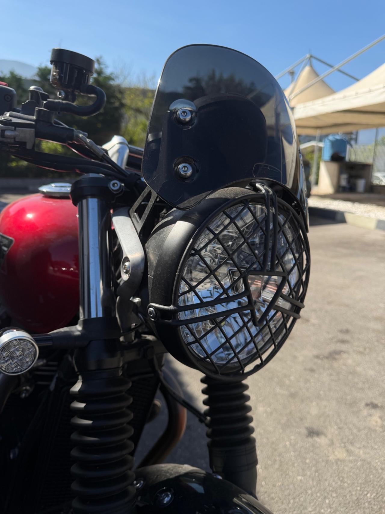 Triumph Speed Twin 900 Crome edition