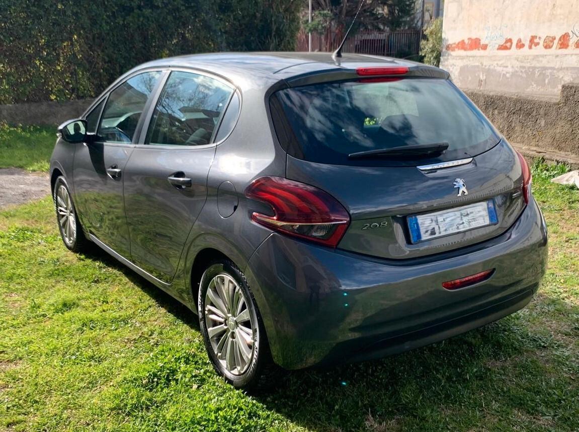 Peugeot 208 BlueHDi 75 5 porte Allure