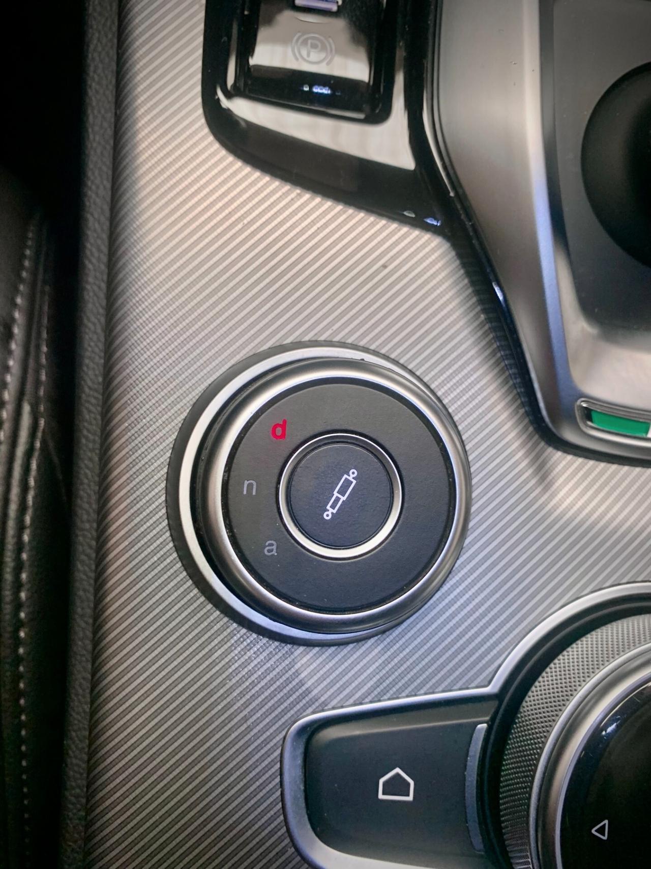 Alfa Romeo Stelvio 2.2 Turbodiesel 210 CV AT8 Q4 Veloce