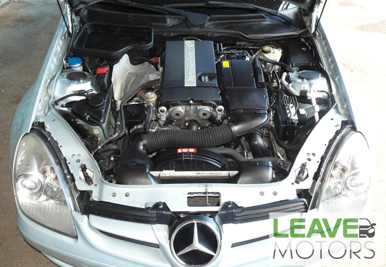 Mercedes SLK 200 Kompressor (M1518)
