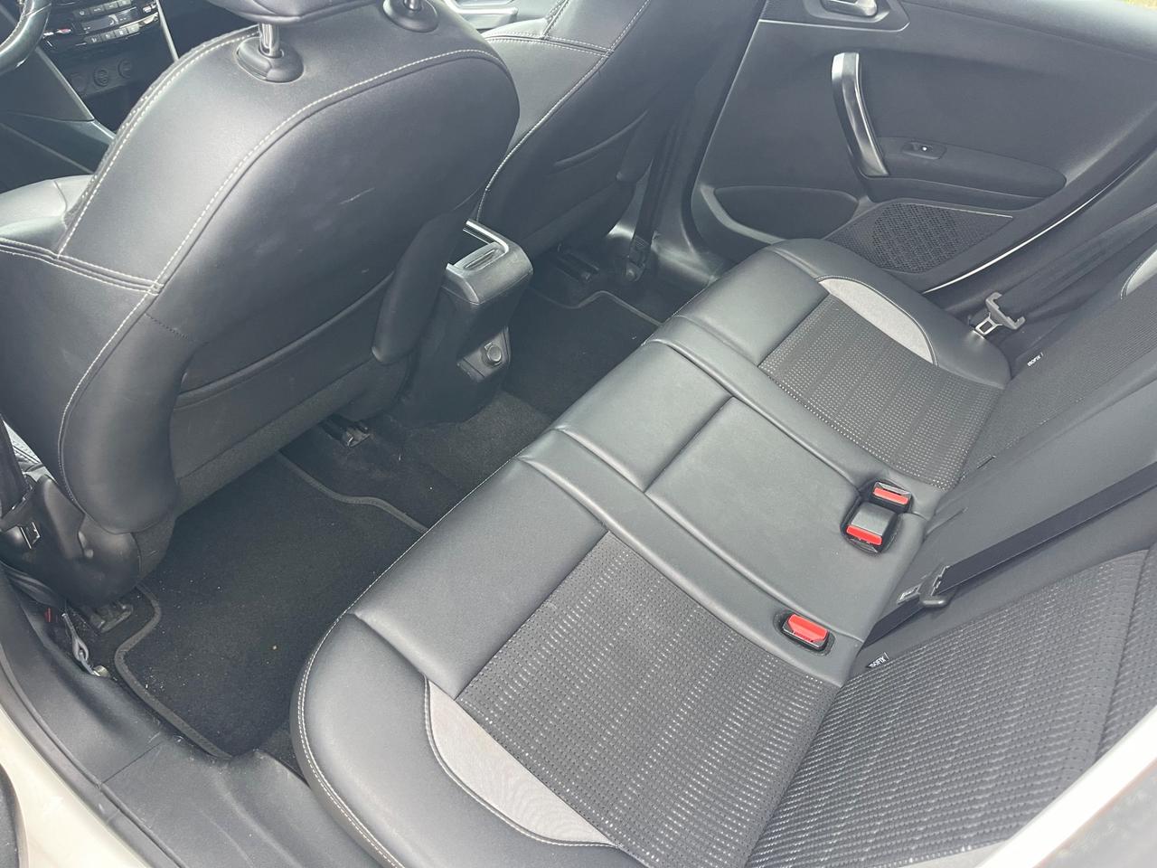 Peugeot 2008 1.6 e-HDi 92 CV Stop&Start ETG6 Allure