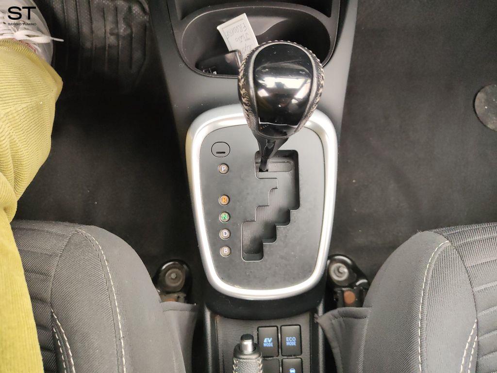 TOYOTA Yaris 3ª serie - Yaris 1.5 Hybrid 5 porte Cool
