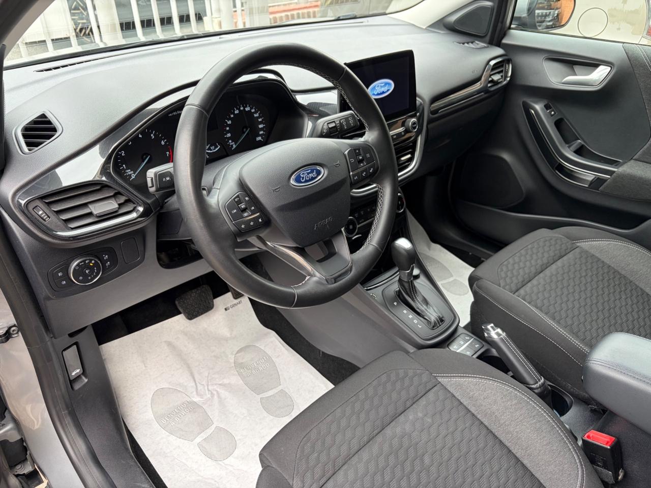 Ford Puma EcoBoost Hybrid ST-Line X Design !!