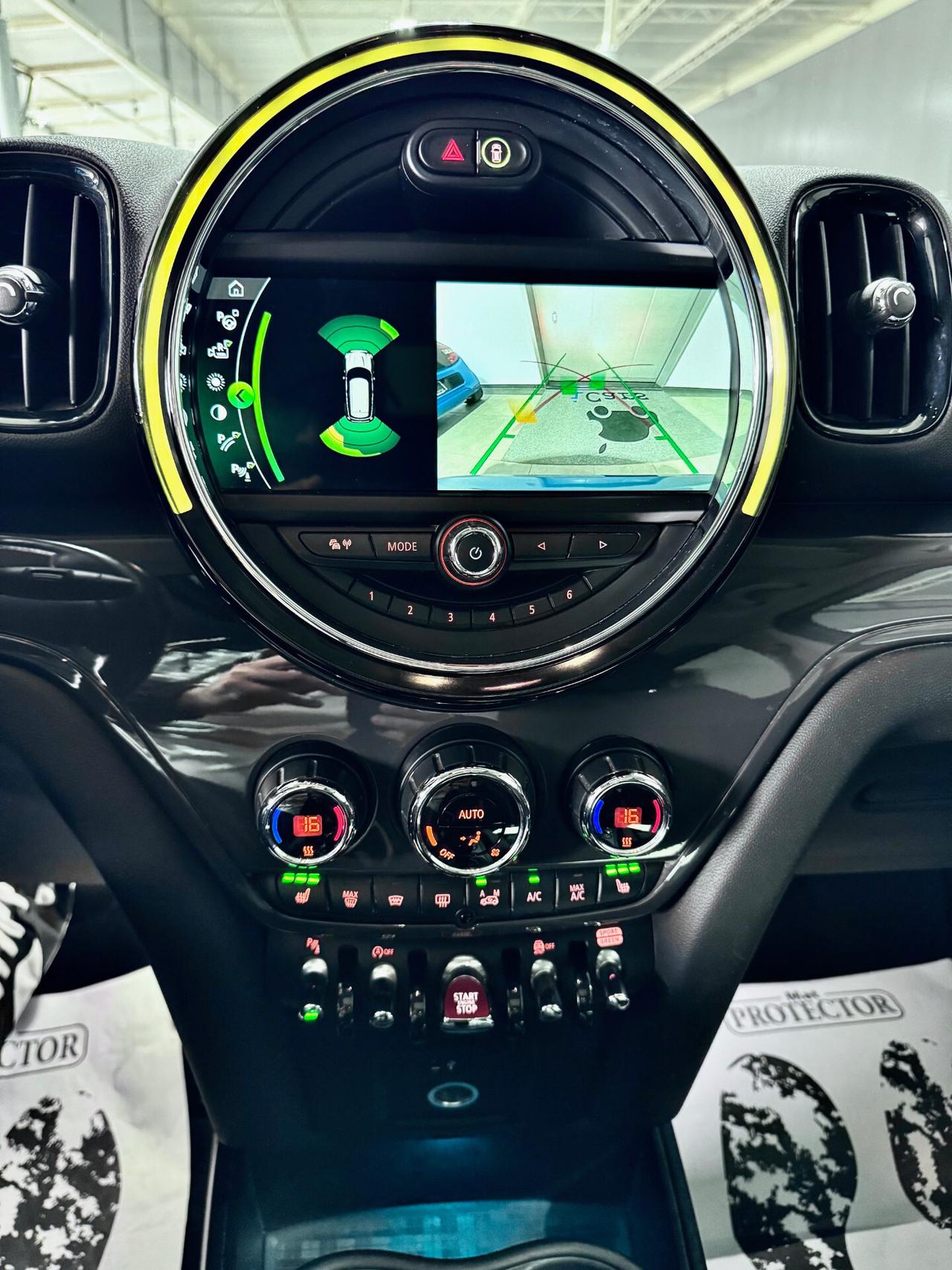 MINI Cooper D Countryman 2.0 150CV Hype