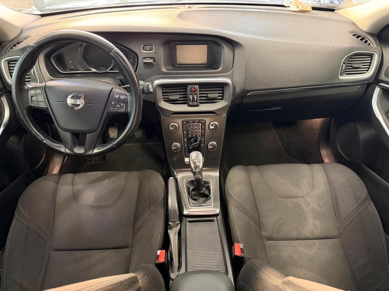 Volvo V40 D2 1.6 Summum