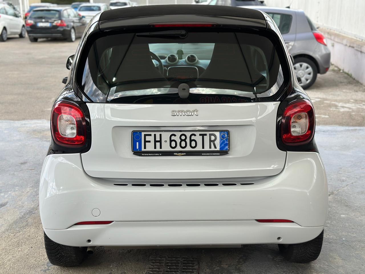 Smart ForTwo 2017 1.0 twinamic 71CV Prime DA VETRINA
