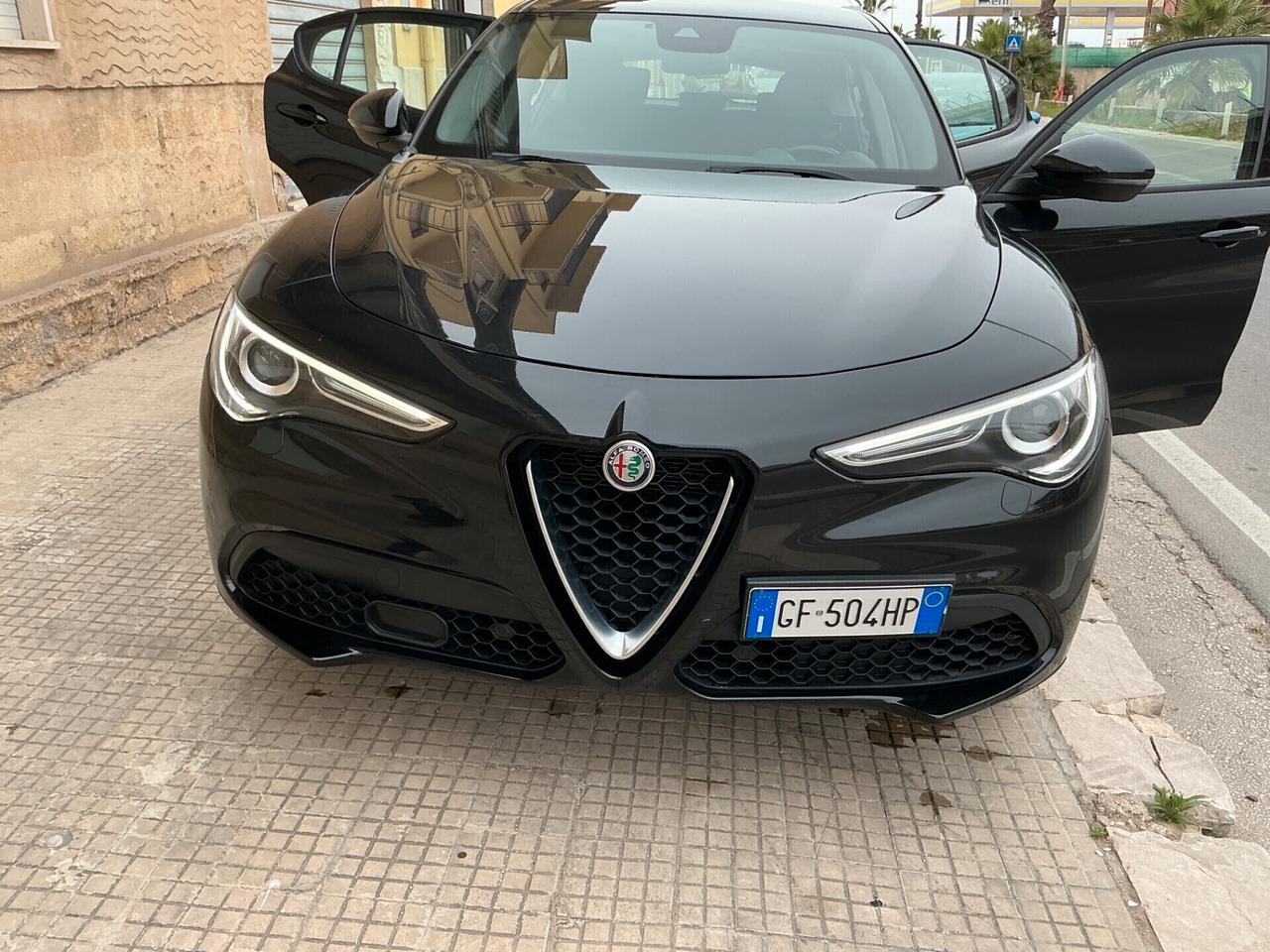 Alfa Romeo Stelvio 2.2 Turbodiesel 190 CV AT8 Q4 Executive