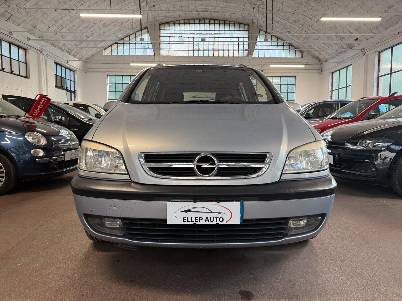 Opel Zafira 2.2 - 7 posti