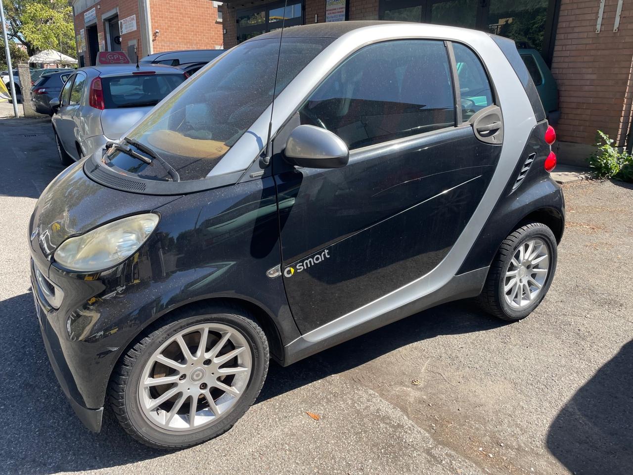 Smart ForTwo 800 40 kW coupé passion cdi