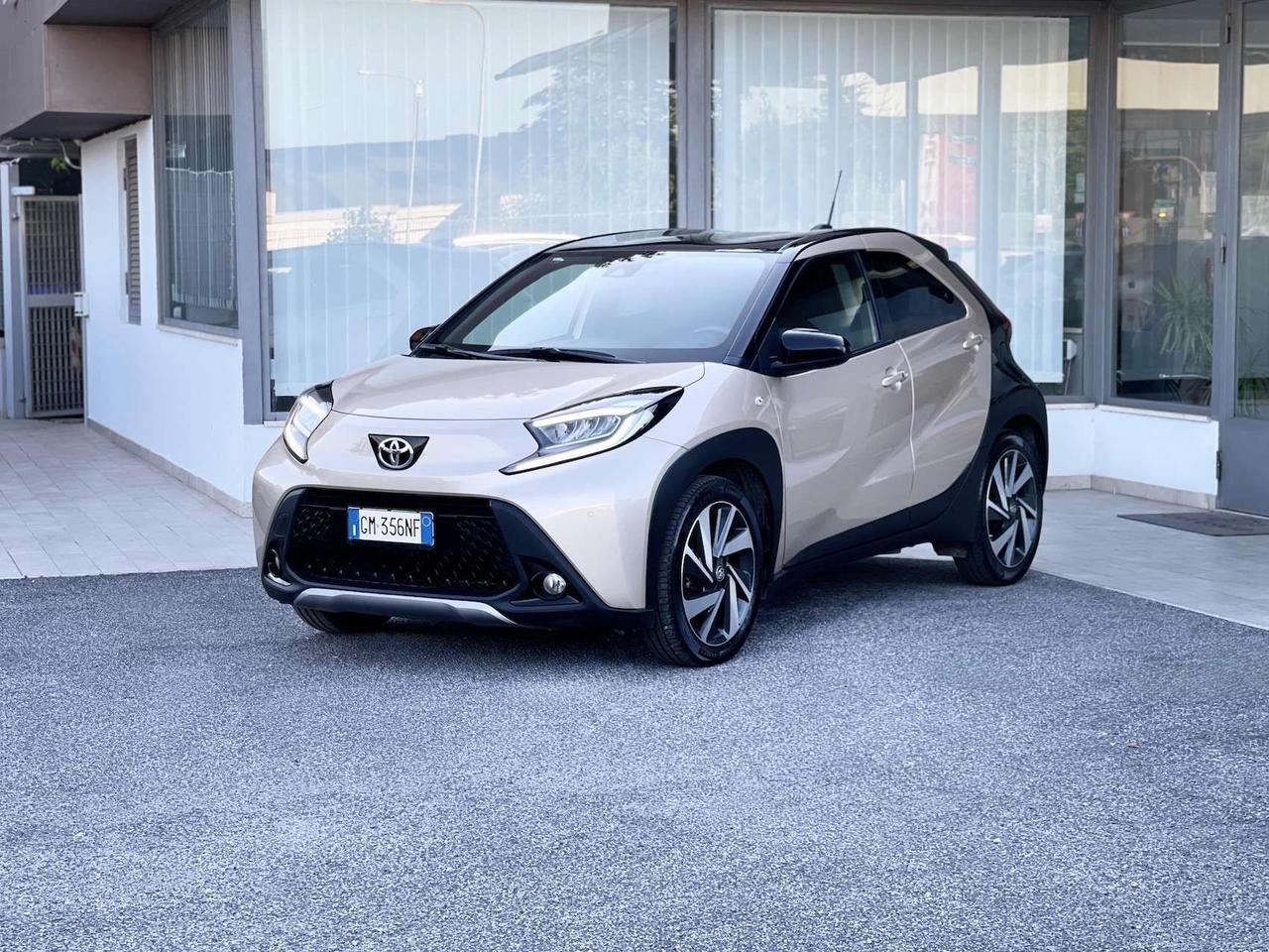 Toyota Aygo 1.0 Benzina 72Cv E6 Automatica Lounge - 2023