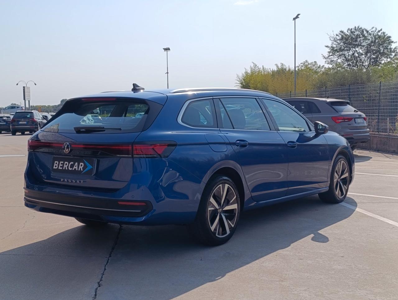 Volkswagen Passat 2.0 tdi scr R-Line 150cv dsg