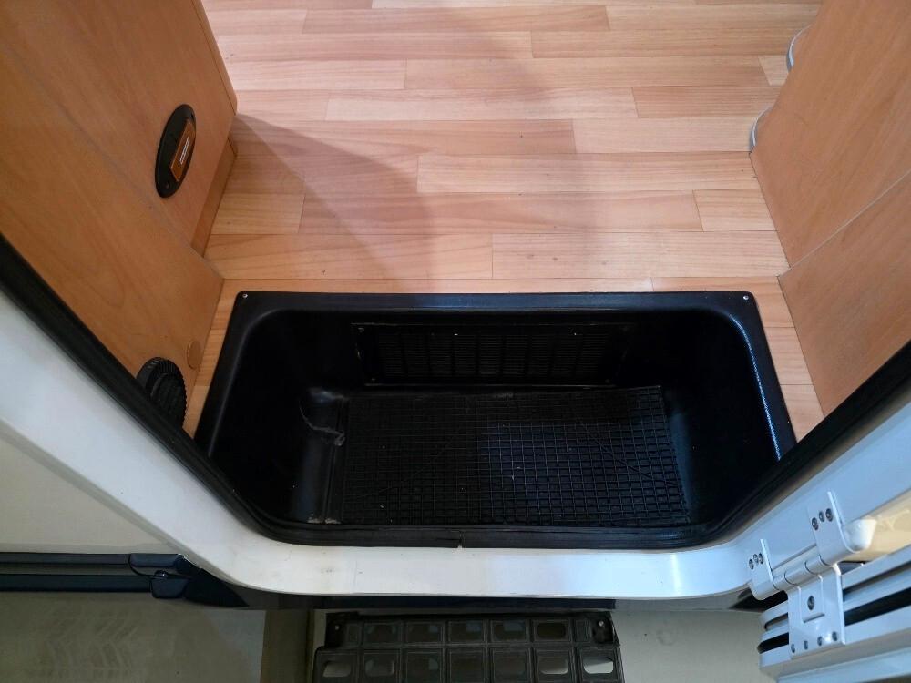 CAMPER ELNAGH ATMOS 81