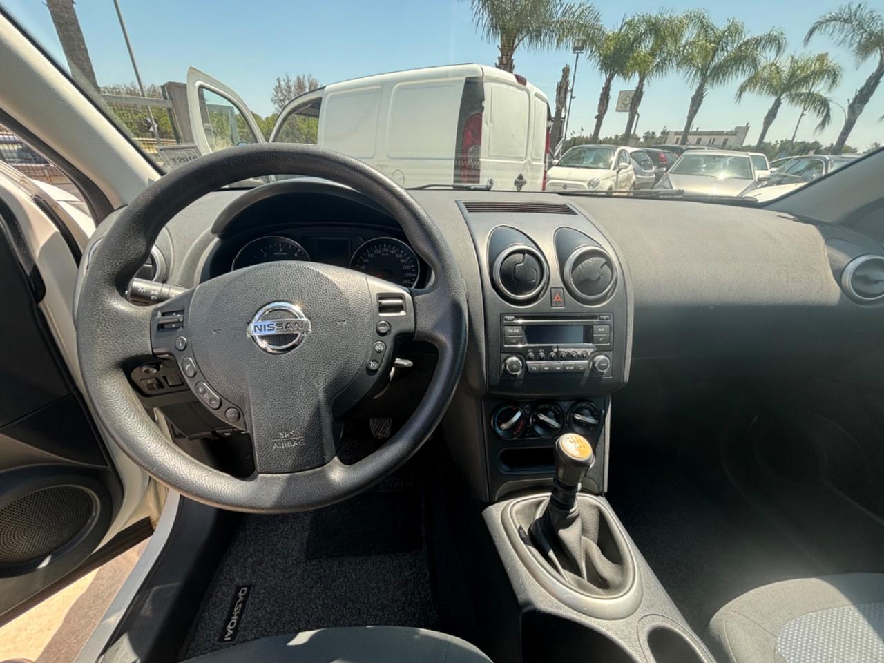 Nissan Qashqai 1.5 dCi DPF Visia 12/2012 - 100000 km