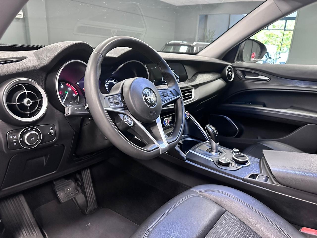 Alfa Romeo Stelvio 2.2 Turbodiesel 190 CV AT8 RWD Executive