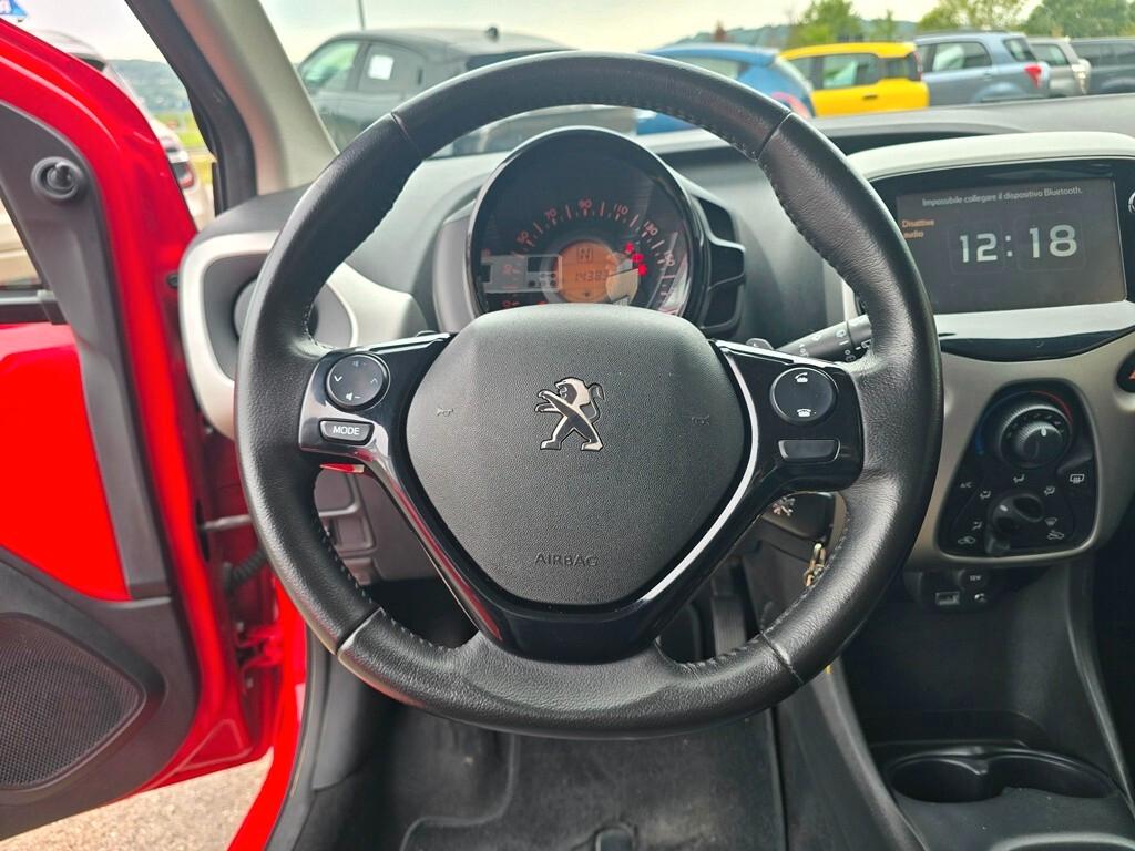 Peugeot 108 VTi 68 5 porte Allure TOP!
