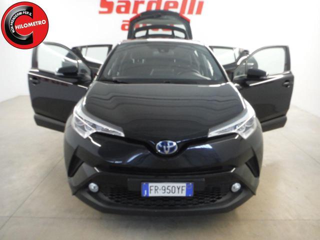 TOYOTA C-HR 1.8 Hybrid E-CVT Business