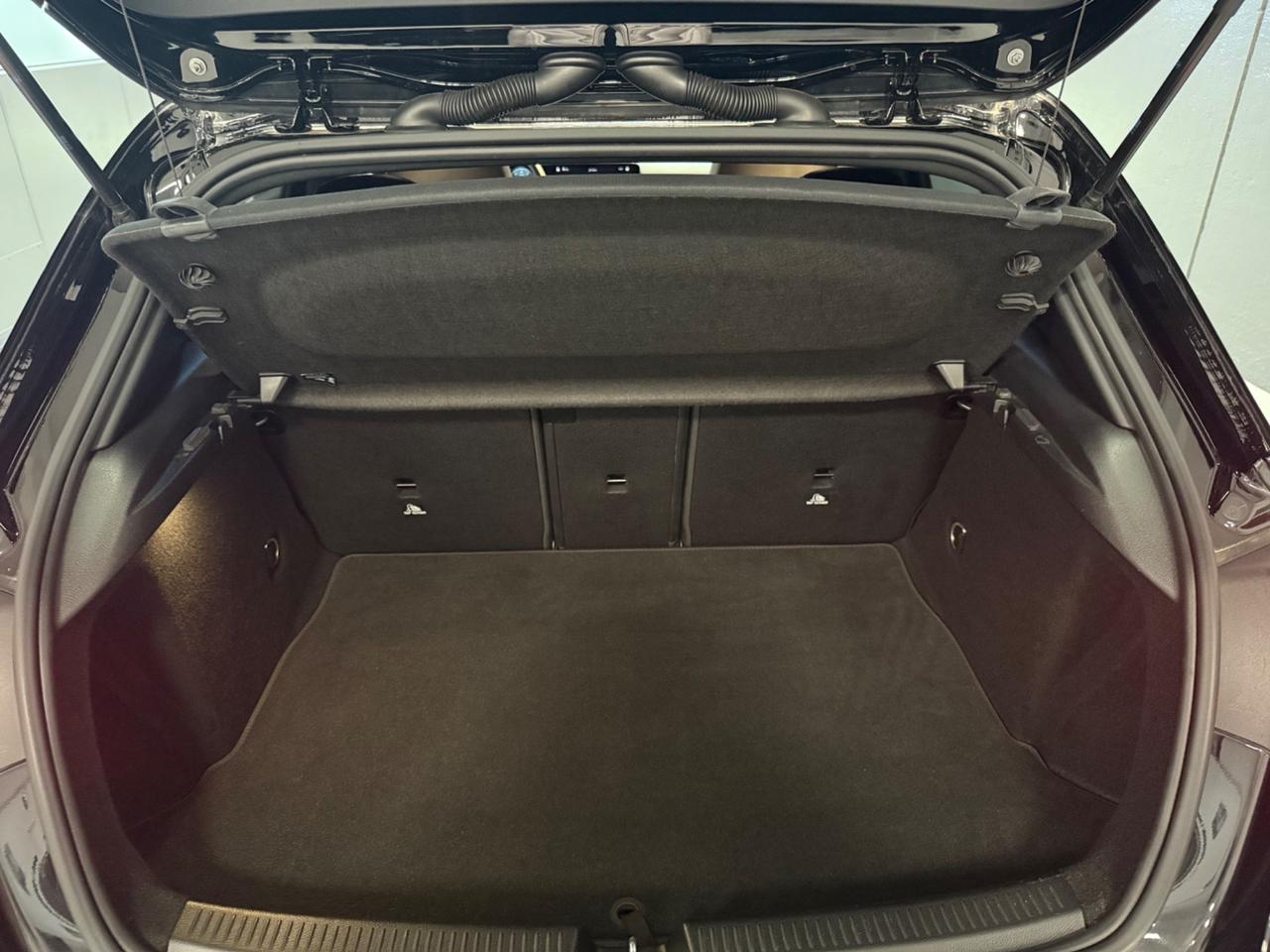 Mercedes-benz A 250 Automatic Premium 2.0 224cv Amg