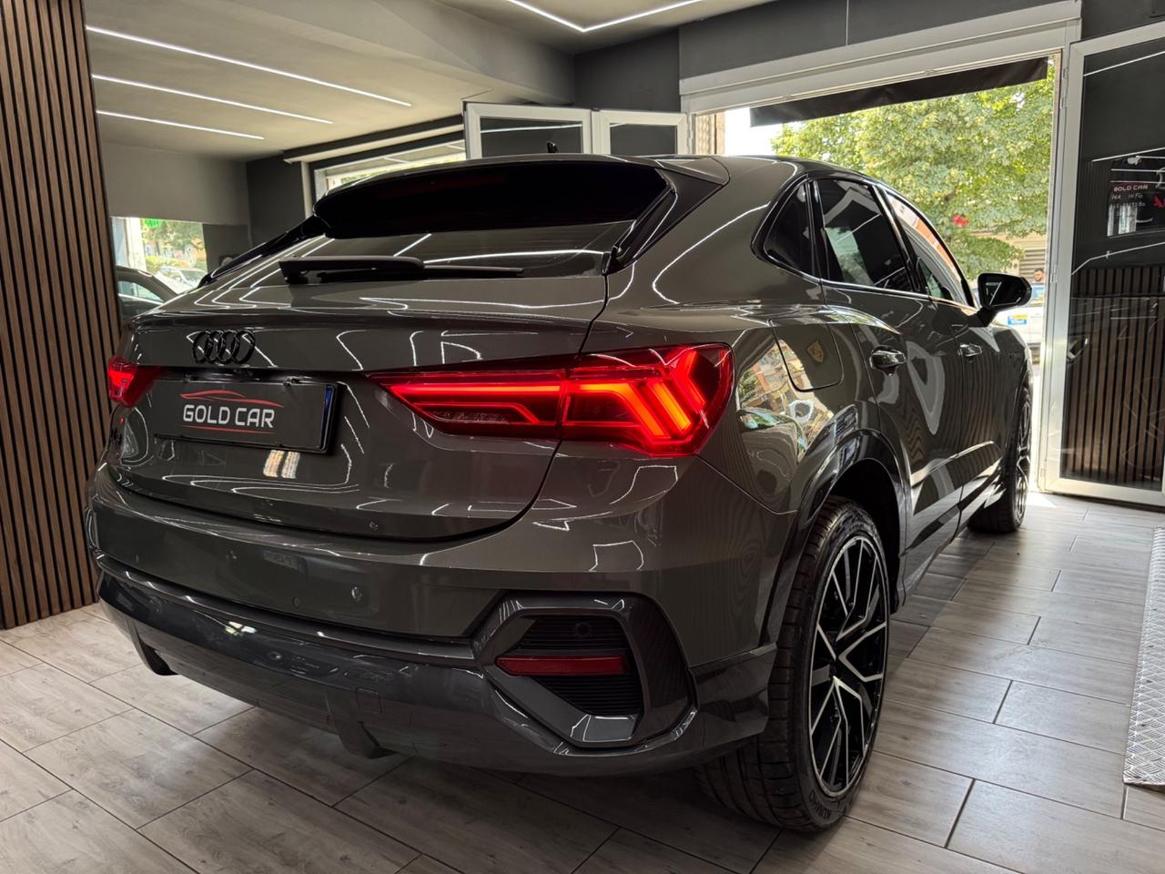 Audi Q3 SPB 35 TDI S tronic line edition PRONTA CONSEGNA