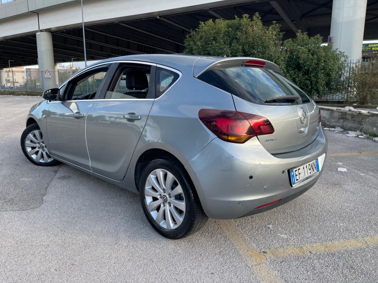 Opel Astra 1.7 CDTI 110CV ecoFLEX Station Wagon Edition