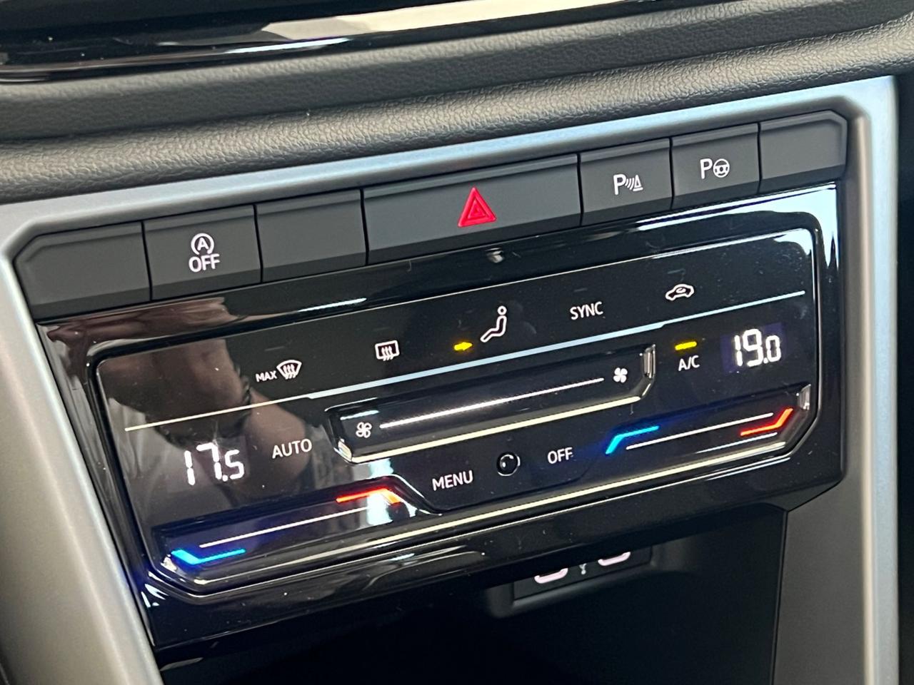 VOLKSWAGEN T-Roc 2022 T-Roc 1.0 tsi Sport 115cv