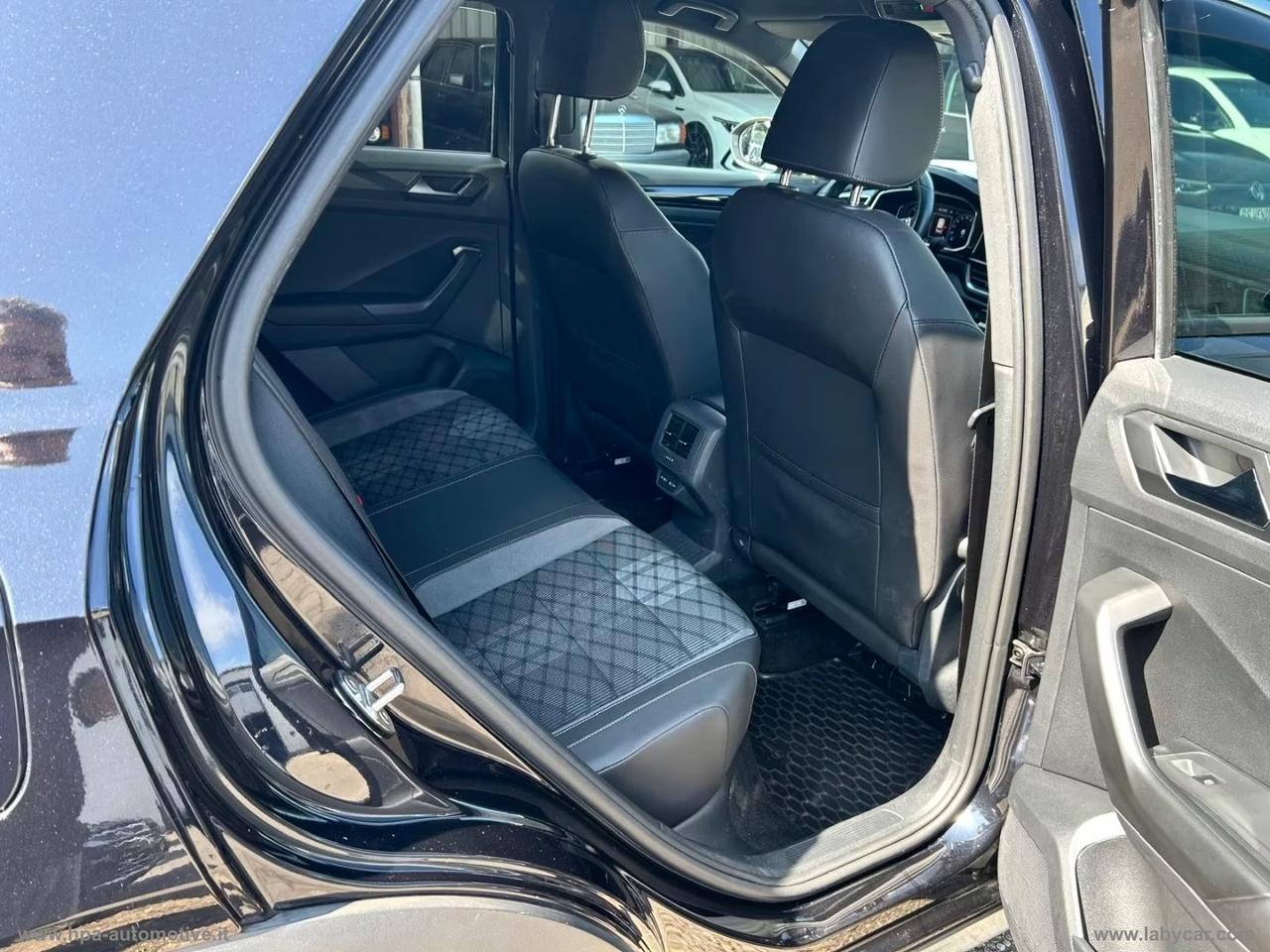 VOLKSWAGEN T-Roc 2.0TDI R-LINE Full Led Navi Pelle Iq-Light Matrix