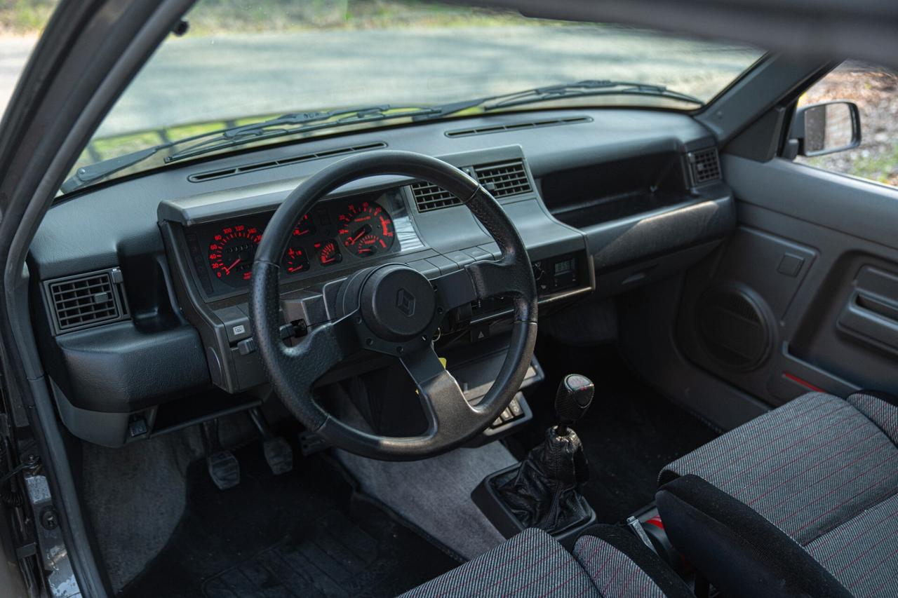 Renault Altro 5 GT TURBO PHASE 1 - RDS01861