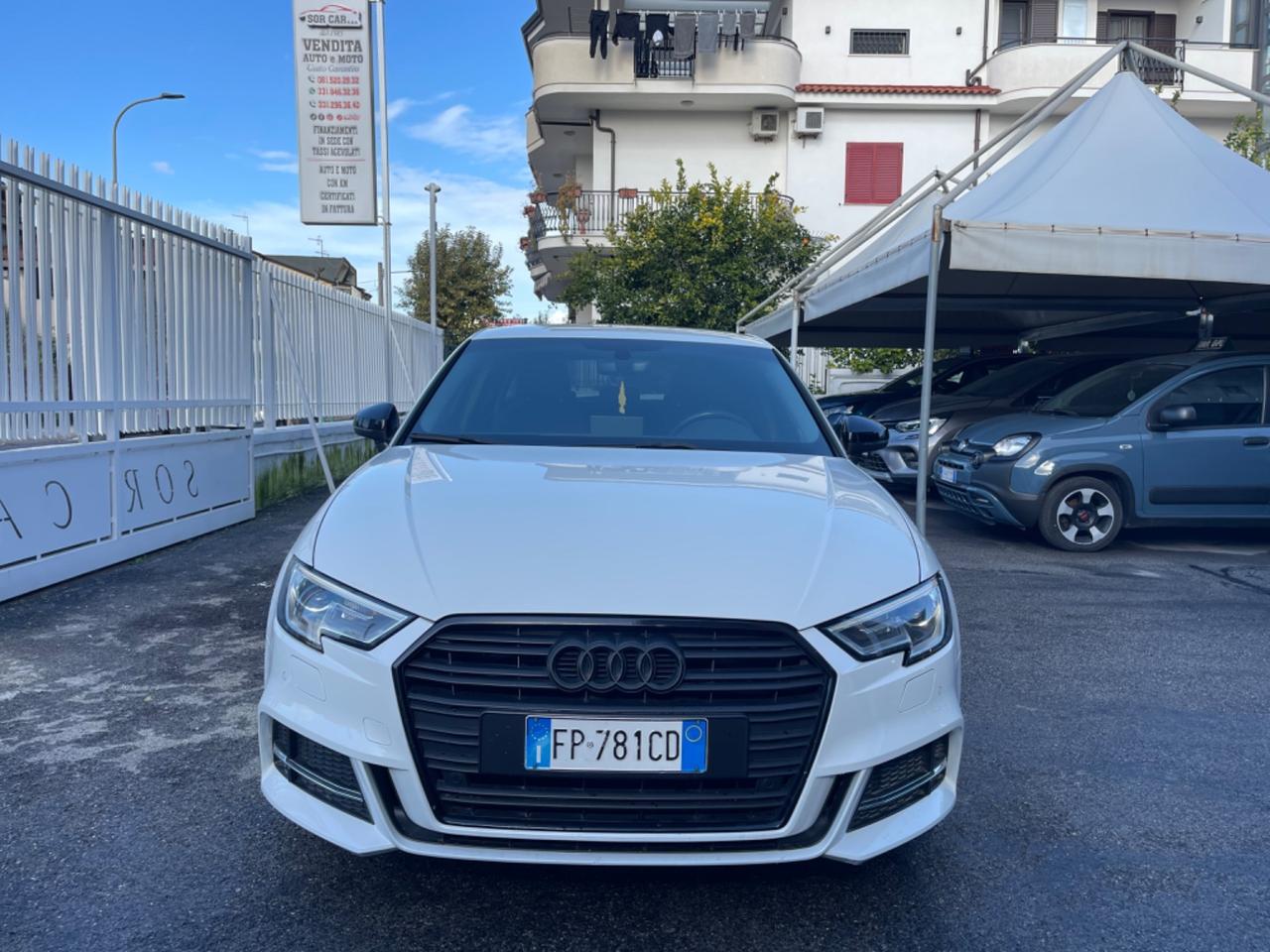 Audi A3 SPB 2.0 TDI S tronic Sport (IDENTITY BLACK)