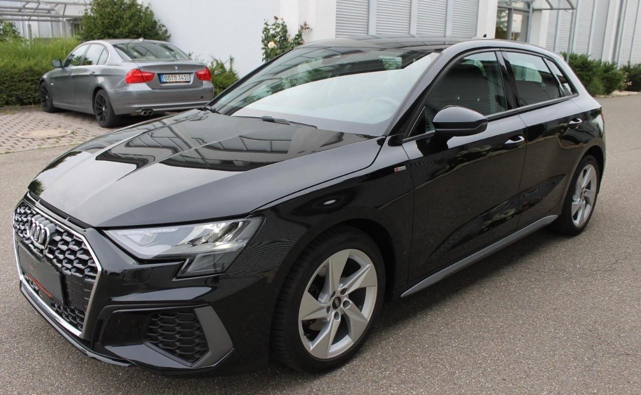 Audi A3 SPB 30 Tdi S line stronic Navigatore Led
