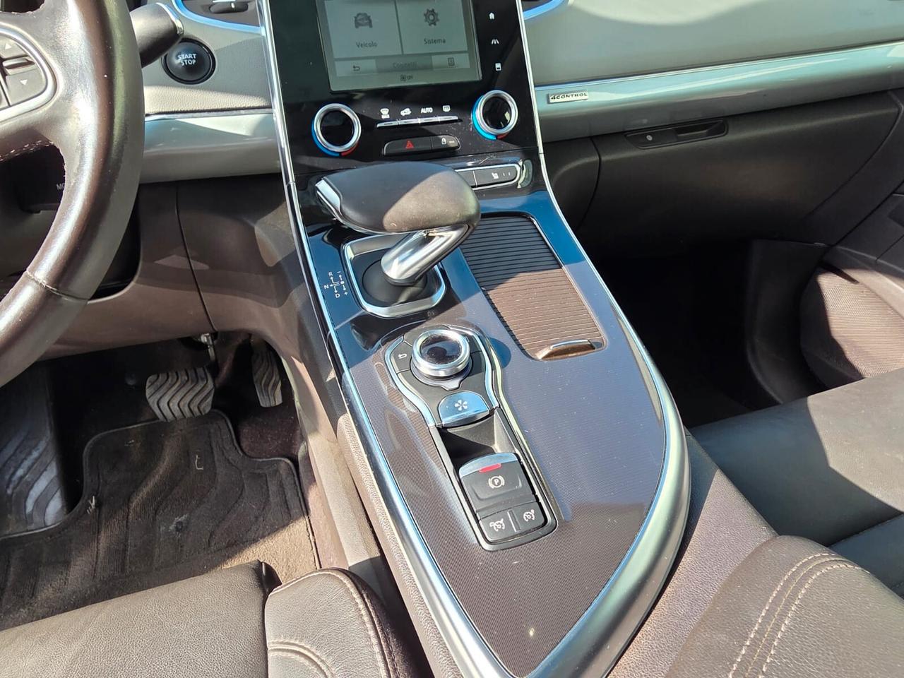 Renault Espace 2.0 DCI Initiale Paris 4Control