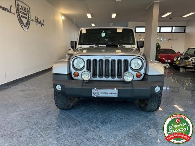 JEEP Wrangler 2.8 CRD DPF Sahara Navi Dvd Taglia