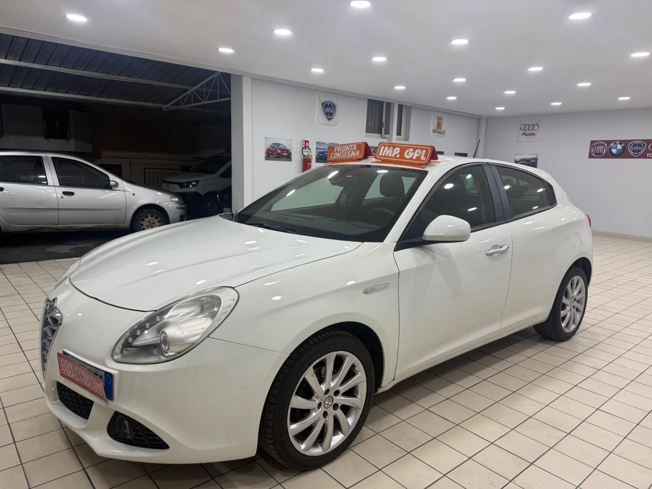 Alfa Romeo Giulietta 1.4 gpl 2013