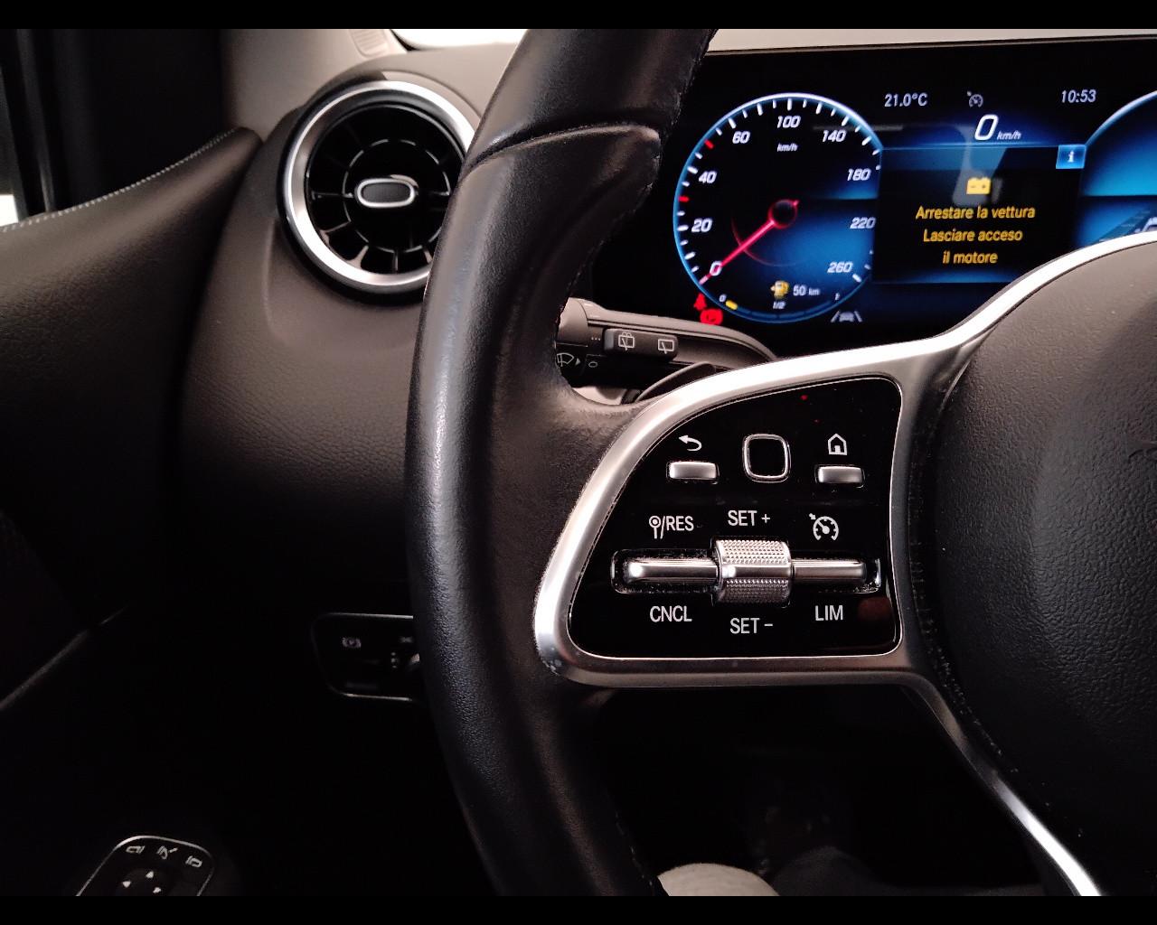 Mercedes-Benz Classe B - W247 2018 - B 180 d Sport Plus auto