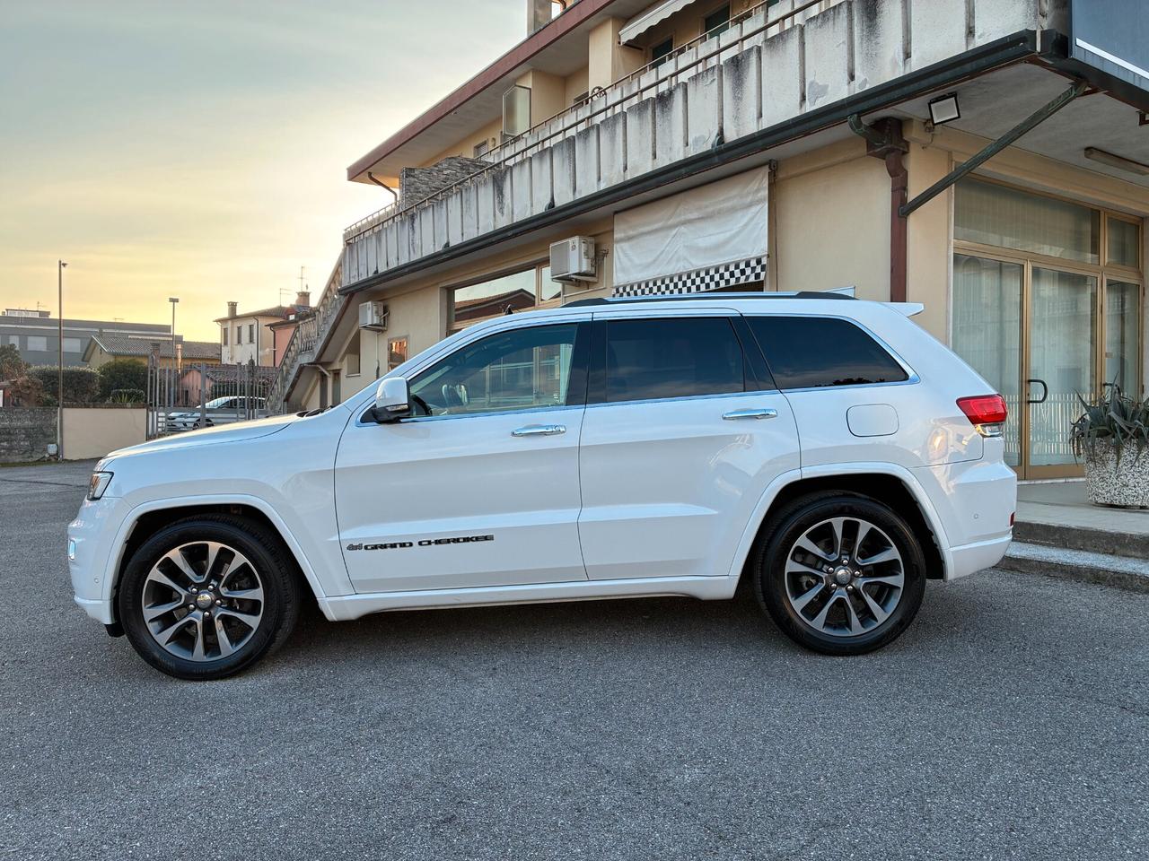 Jeep Grand Cherokee 3.0 V6 CRD 250 CV Multijet II Overland