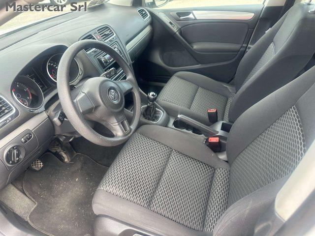 VOLKSWAGEN Golf Golf VI 5p 1.6 tdi Highline tg. EM610PH
