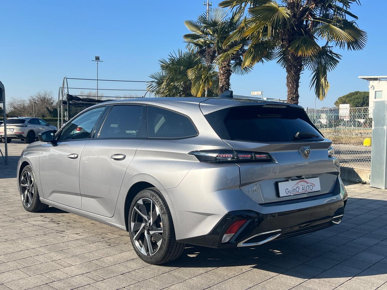 Peugeot 308 BlueHDi 130cv Allure Pack S FINANZIABILE