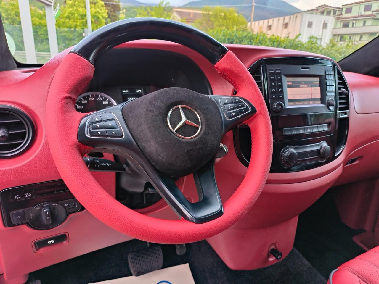 Mercedes-benz Vito Maybach 220 d Automatic Premium Long VIP
