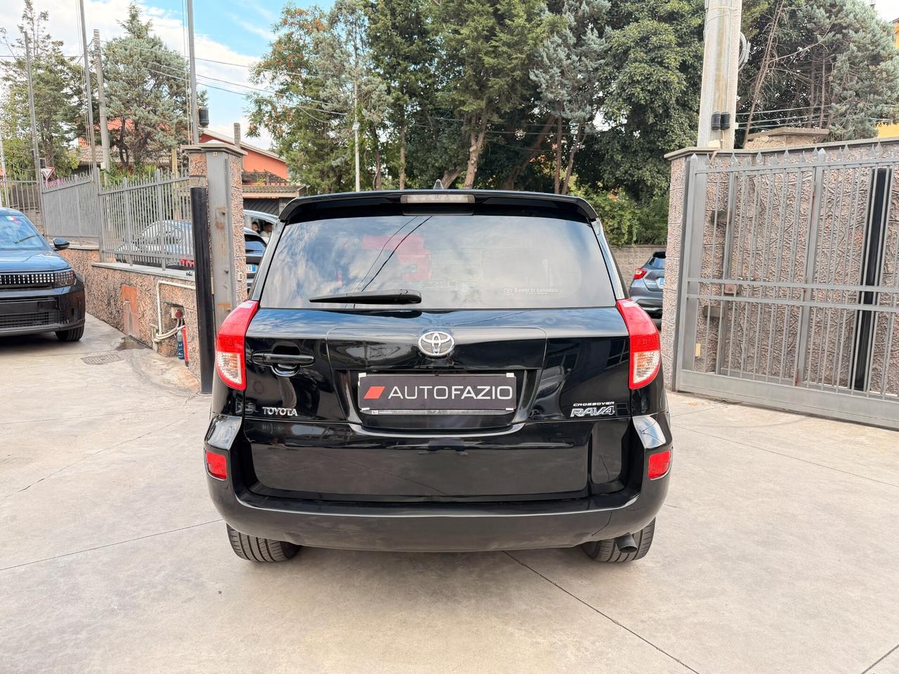 Toyota RAV 4 RAV4 Crossover 2.2 D-Cat 177 CV Luxury