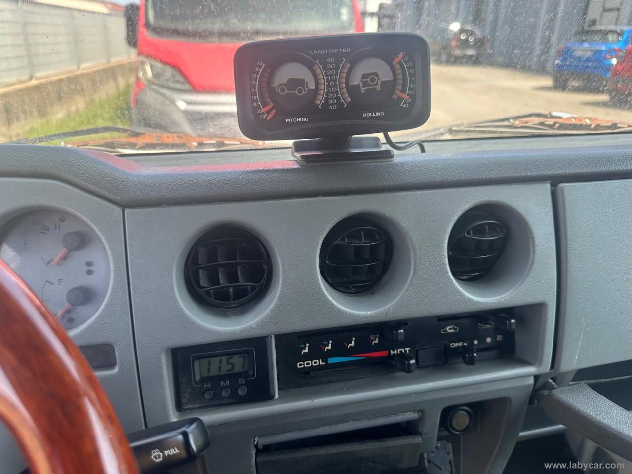 SUZUKI Samurai 1.9 TD Berlina De Luxe