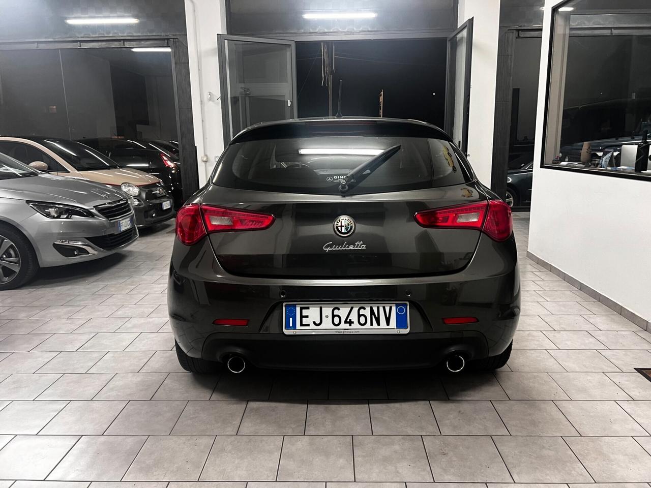 Alfa Romeo Giulietta 2.0 JTDm-2 140 CV NEOPATENTATI