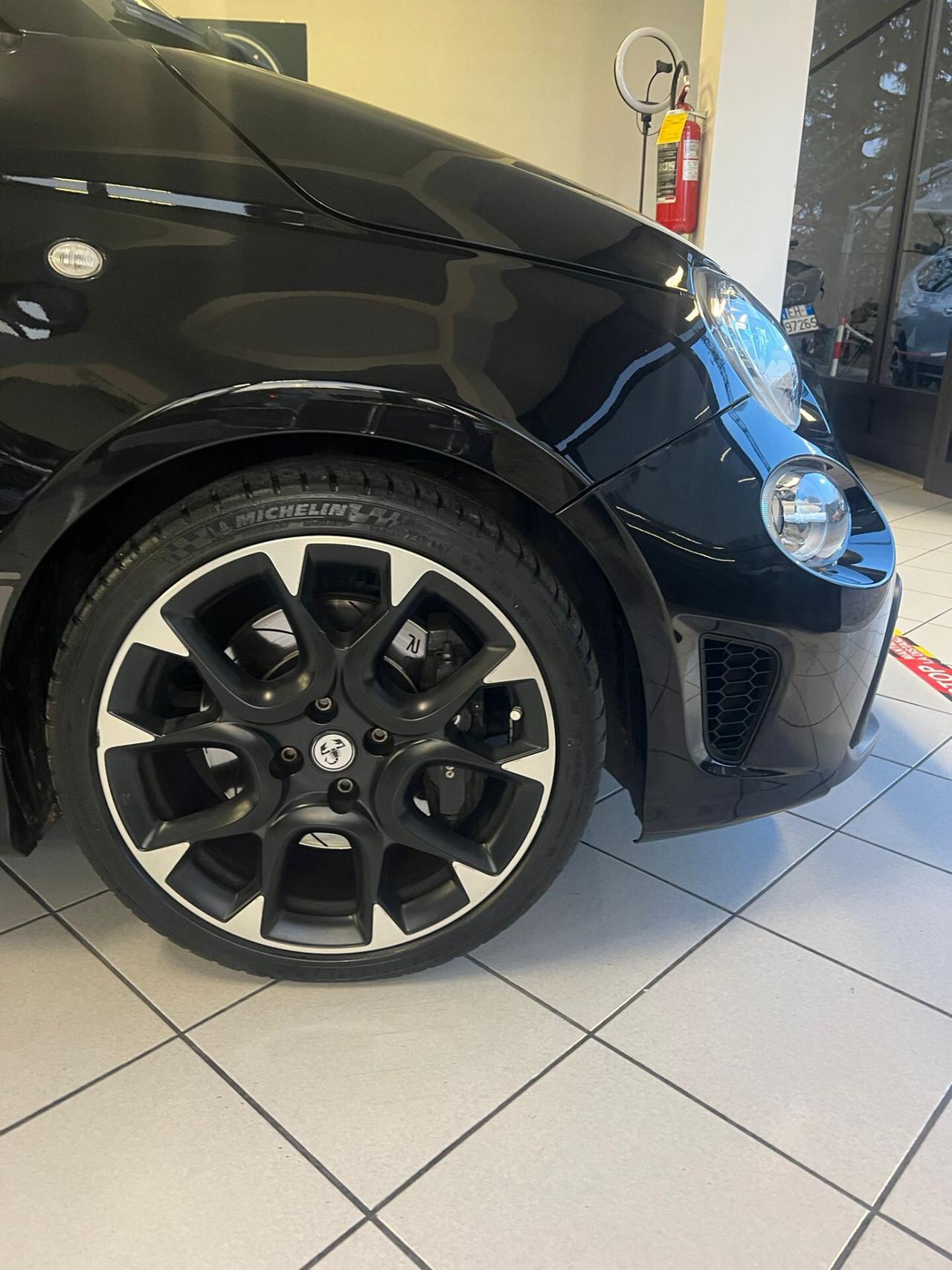 Abarth 595 1.4 Turbo T-Jet 180 CV Competizione