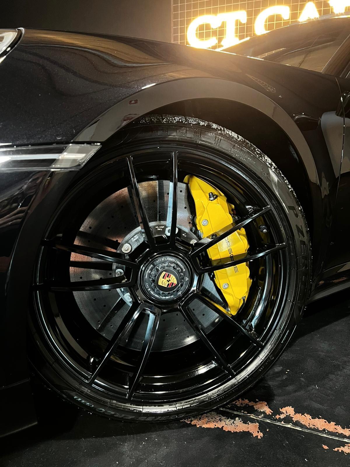 Porsche 911 Turbo S Coupé UNICO IN ITALIA!