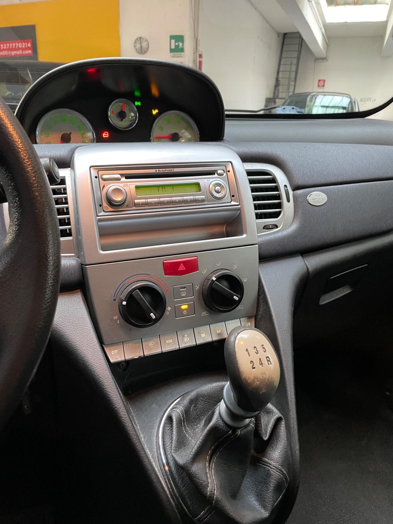 Lancia Ypsilon 1.2 Neopatentati Euro 4