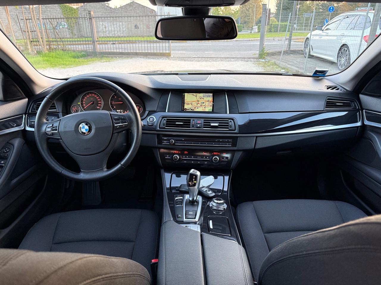 Bmw 520 520d Berlina Restyling Auto Pari AL Nuovo