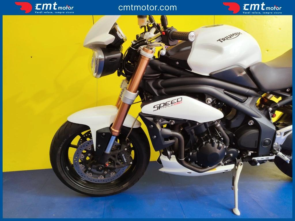 Triumph Speed Triple 1050 - 2011